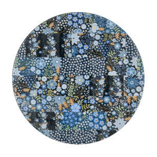 Patchwork blaue Blumen: Nahtloser Stoff. Schneidebrett