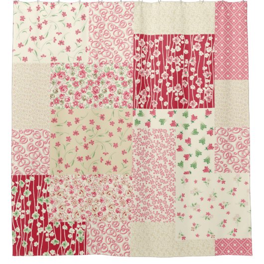 Patchwork Blumen: Handgezeichnete Ornamente. Duschvorhang (Vorderseite)