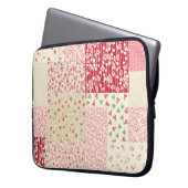 Patchwork Blumen: Handgezeichnete Ornamente. Laptopschutzhülle (Vorderseite Links)
