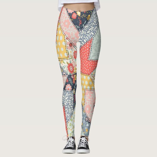 Patchwork-Blumenmuster: Vintage-Ornament Leggings (Vorderseite)