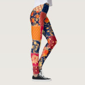 Patchwork-Charme: Blumen und geometrische Mischung Leggings (Rechts)