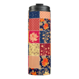 Patchwork-Charme: Blumen und geometrische Mischung Thermosbecher