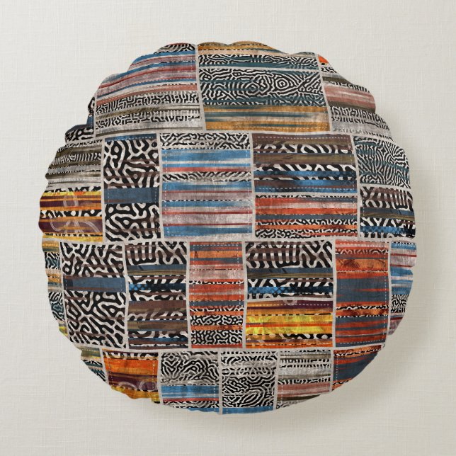 Patchwork-Collage: Quilt-Muster-Extravaganz Rundes Kissen (Vorderseite)