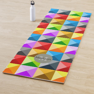 Patchwork Cool farbige Dreieck-Geometrie Monogramm Yogamatte