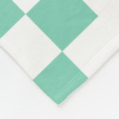 Patchwork Domino - White and Bale Green 7dcfb6 Fleecedecke (Ecke)