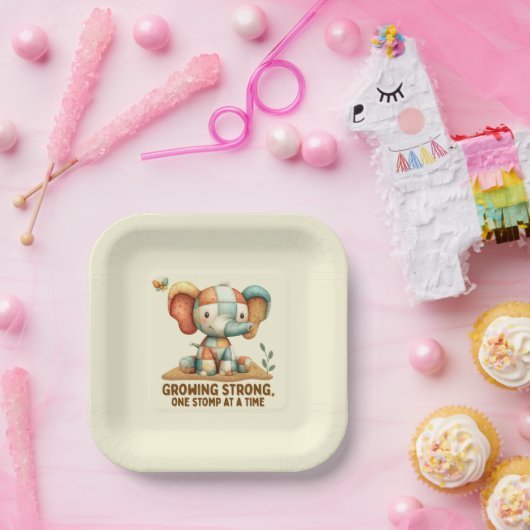 Patchwork-Elefant „Stark werden“ Pappteller (Party)