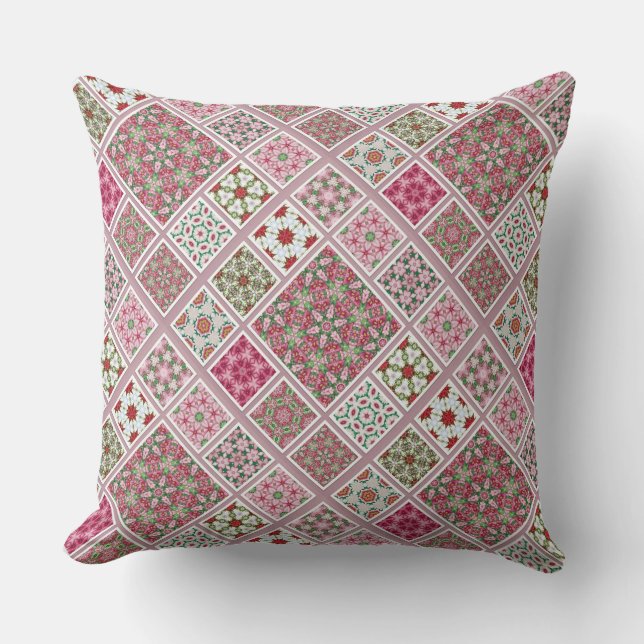 Patchwork-Entwurf im Rosa und im Rot Kissen (Vorderseite)
