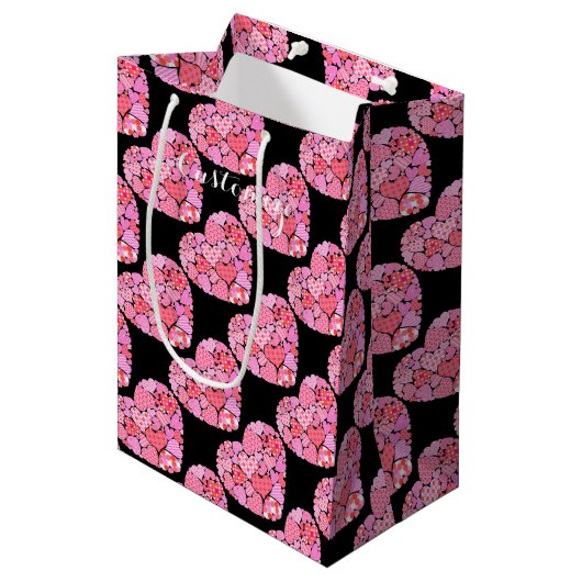 Patchwork Herz-Black-Geschenktasche Mittlere Geschenktüte (Vorderseite Schrägansicht)