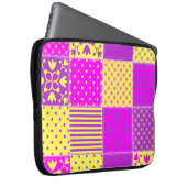 Patchwork-Hintergrund mit verschiedenen Mustern Ku Laptopschutzhülle (Vorne Rechts)