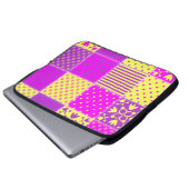 Patchwork-Hintergrund mit verschiedenen Mustern Ku Laptopschutzhülle (Vorne Knopf)