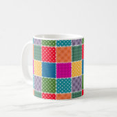 Patchwork-Hintergrund: Vielfältige Muster-Mischung Kaffeetasse (Vorderseite Links)