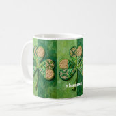 Patchwork-Kleeblätter St. Patrick's Day Kaffeetasse (Vorderseite Links)