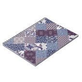 Patchwork-Kritzelei: Nahtloses Vintage-Boho-Muster Notizblock (Linke Seite)