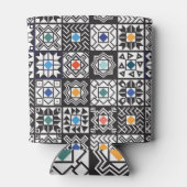 Patchwork Maori: Ethnisches Teppichdesign. Dosenkühler (Rückseite)