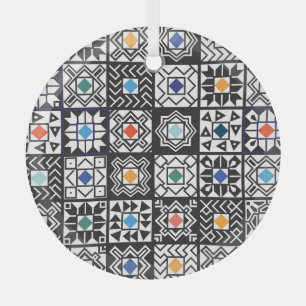 Patchwork Maori: Ethnisches Teppichdesign. Ornament Aus Glas