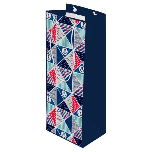 Patchwork-Muster mit Polka-Dot für ein nautisches Geschenktüte Für Weinflaschen (Rückseite Schrägansicht)