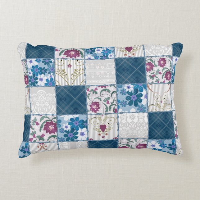 Patchwork nahtlos blumengeschmückter Rahmen Dekokissen (Vorderseite)