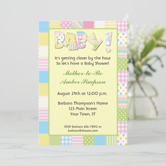Patchwork Quilt Babydusche Einladung (Stehend Vorderseite)