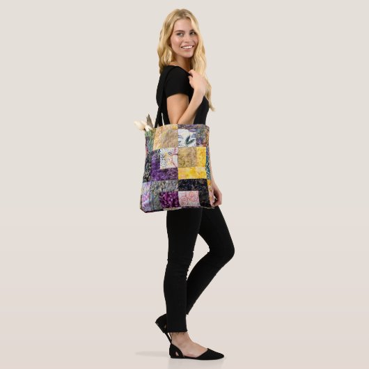 Patchwork Quilt-Muster Tasche (Am Model)