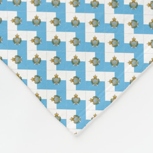 Patchwork San Marino Flaggenmuster Fleecedecke (Ecke)