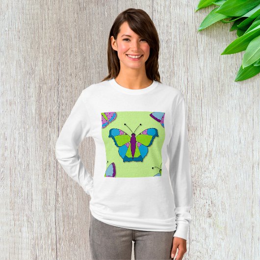 Patchwork-Schmetterlingsmuster auf Grün T-Shirt