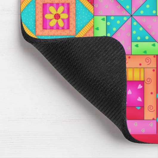 Patchwork-Steppdecke blockiert Mousepad (Ecke)