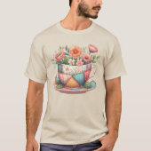 Patchwork-Teacup mit Whimsical-Blume T-Shirt (Vorderseite)
