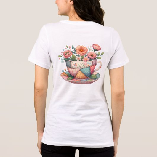 Patchwork-Teacup mit Whimsical-Blume Tri-Blend Shirt (Rückseite)