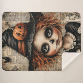 Patchwork Whimsy: Die Puppe, die in Schatten warte Sherpadecke (Vorderseite (Horizontal))