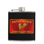 Pathfinder First In Last Out Flachmann (Vorderseite)