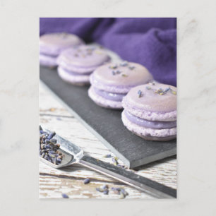 Patisserie Lavender Macaron Cookies Postkarte