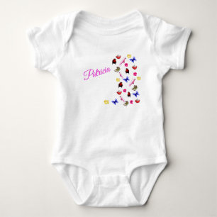 Patricia Name mit Bunnies, Papageien, Baby Bodysui Strampler
