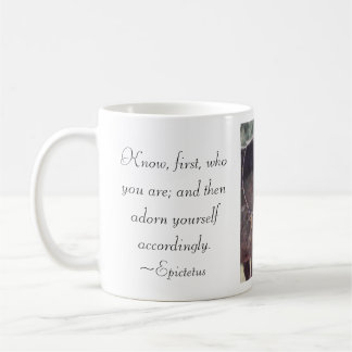 Patrick kleidete oben an kaffeetasse