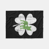 Patricks Day Boston Terrier Dog Lover Shamrock Fleecedecke (Vorderseite (Horizontal))