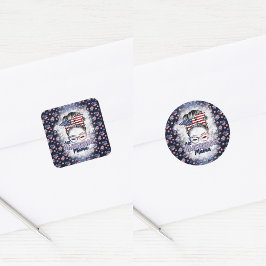 Patriotic All American Mama Messy Bun Quadratischer Aufkleber