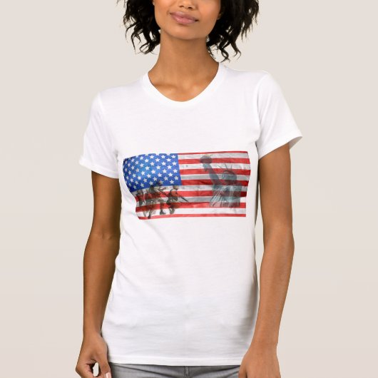 Patriotic American Flag Statue of Liberty T-Shirt (Vorderseite)
