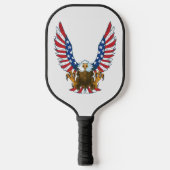 Patriotic Bald Eagle mit amerikanischer Flagge Pickleball Schläger (Vorderseite)