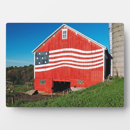 Patriotic Barn Fotoplatte (Vorderseite)