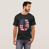 Patriotic Basketball 4. Juli Männer American Flag T-Shirt (Vorne ganz)