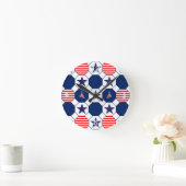 Patriotic Clock with Numbers Runde Wanduhr (Zuhause)