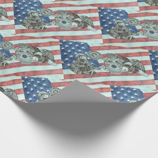 Patriotic First Responder Geschenkpapier (Ecke)