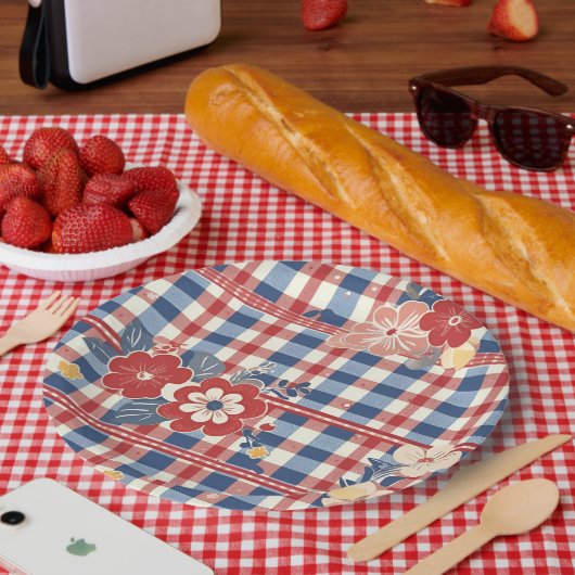 Patriotic Gingham mit floralen Akzenten | Rot-Weiß Pappteller (Picknick)
