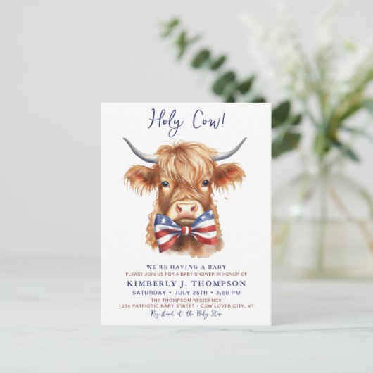 Patriotic Highland Cow Farm Animal Baby Shooter Einladungspostkarte (Stehend Vorderseite)