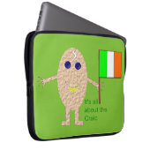 Patriotic Irish Egg Laptop Sleeve (Vorne Rechts)
