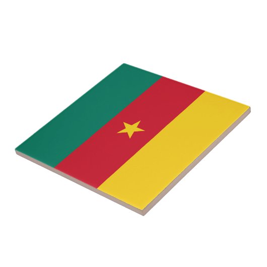 Patriotic Kamerun Flag Fliese (Seite)