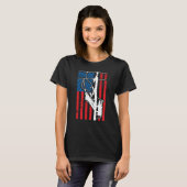 Patriotic Lineman Tools Amercia USA Flag Electrici T-Shirt (Vorne ganz)