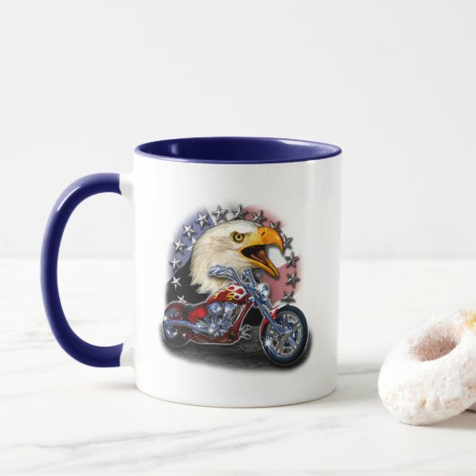 Patriotic Motorrad Eagle Tasse (Mit Donut)