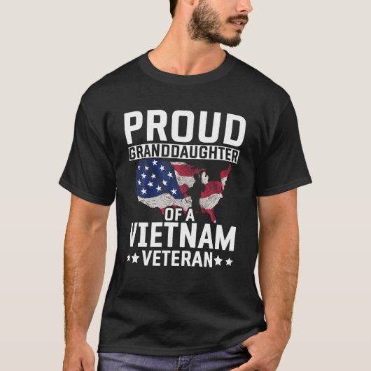 Patriotic Proud Grandtochter US-Flagge Vietnam Vet T-Shirt (Vorderseite)