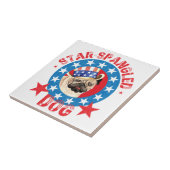 Patriotic Pug Fliese (Seite)