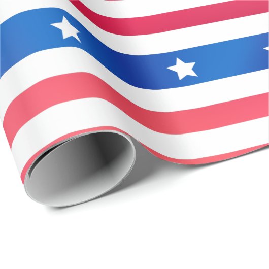 Patriotic Red White Blue Stars Stripes USA Geschenkpapier (Rolleneckpunkt)